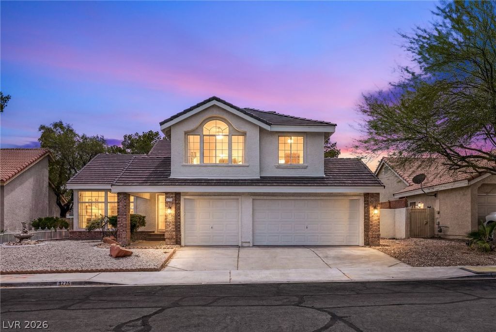 9725 Cascade Falls Avenue, Las Vegas, NV 89117