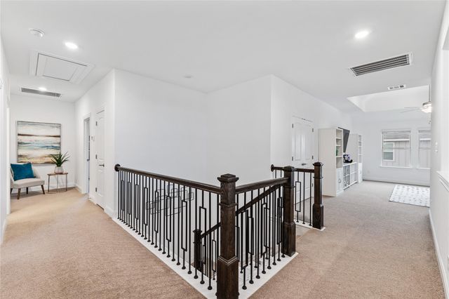 214 Chickasaw LN, Hutto, TX 78634