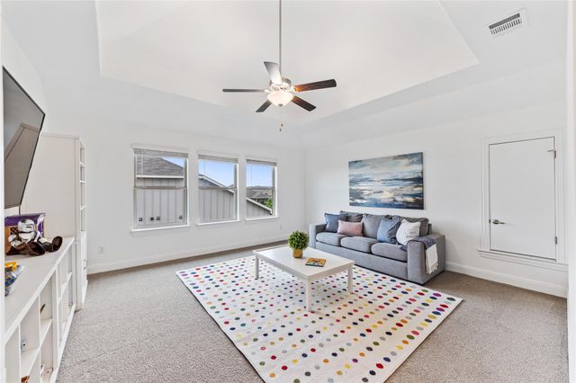 214 Chickasaw LN, Hutto, TX 78634