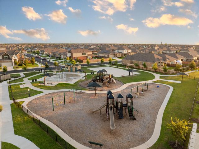 214 Chickasaw LN, Hutto, TX 78634