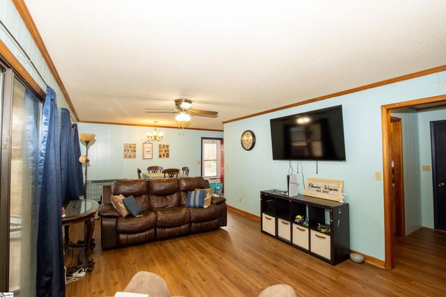 64 November Court, Laurens, SC 29360