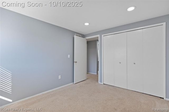 13470 Denver Circle, Sterling Heights, MI 48312