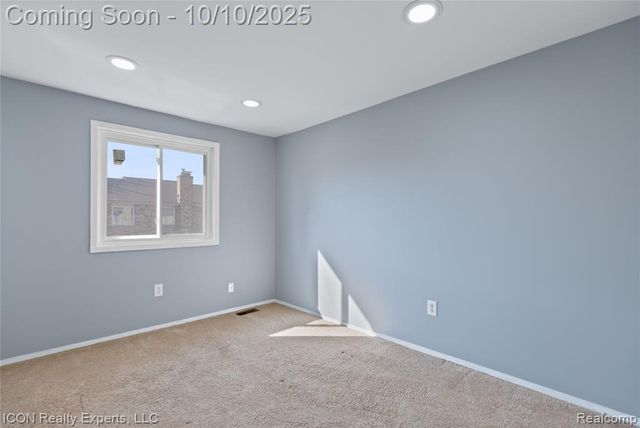 13470 Denver Circle, Sterling Heights, MI 48312