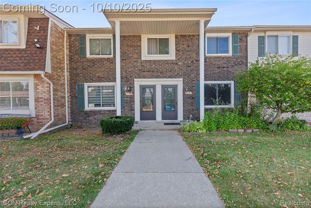 13470 Denver Circle, Sterling Heights, MI 48312