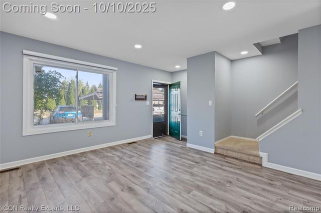 13470 Denver Circle, Sterling Heights, MI 48312