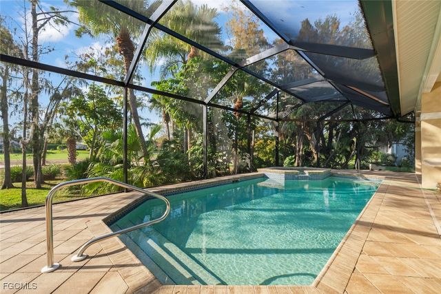 15650 Queensferry DR, Fort Myers, FL 33912