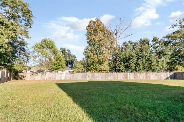 8710 Londonderry Court, Mobile, AL 36695