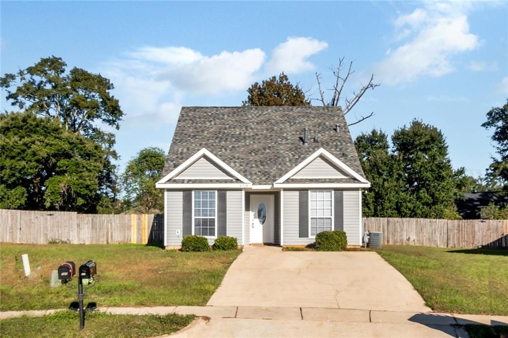 8710 Londonderry Court, Mobile, AL 36695
