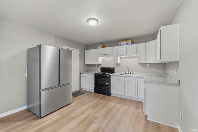 4926 S Camden Drive, Fort Wayne, IN 46825