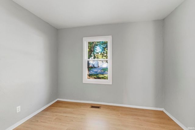 4926 S Camden Drive, Fort Wayne, IN 46825