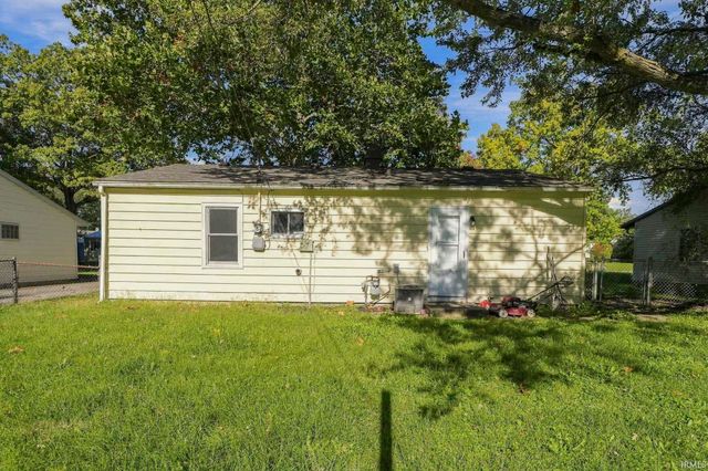 4926 S Camden Drive, Fort Wayne, IN 46825