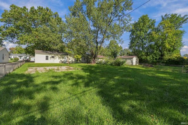4926 S Camden Drive, Fort Wayne, IN 46825