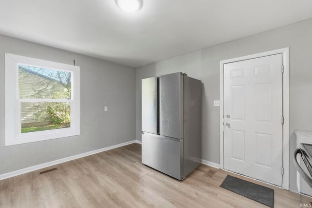 4926 S Camden Drive, Fort Wayne, IN 46825