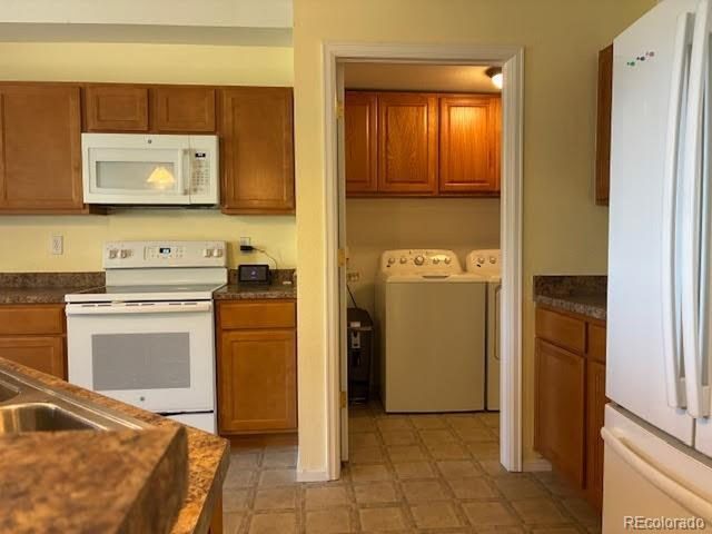 2552 W 82nd Ln A, Westminster, CO 80031