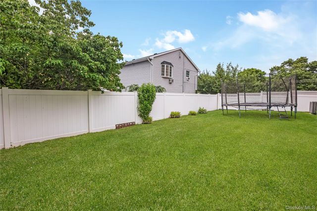 145 Washington Street, Farmingdale, NY 11735