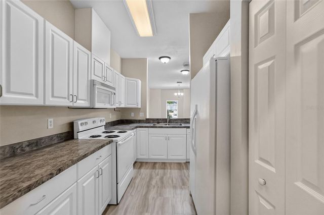 151 SW 145TH DRIVE 58, Newberry, FL 32669