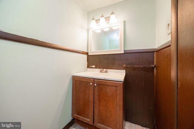 310 BUCHANAN DR, Coatesville, PA 19320