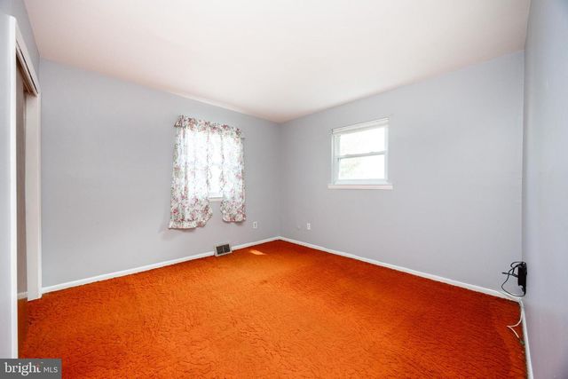 310 BUCHANAN DR, Coatesville, PA 19320