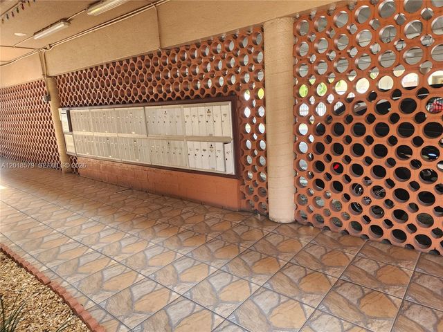 6095 W 19th Ave 205, Hialeah, FL 33012