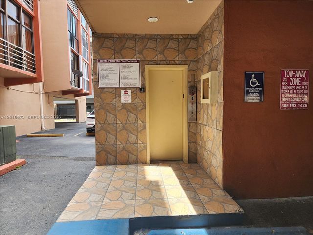 6095 W 19th Ave 205, Hialeah, FL 33012