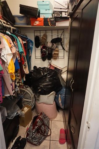 6095 W 19th Ave 205, Hialeah, FL 33012