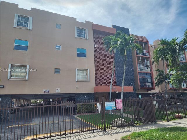 6095 W 19th Ave 205, Hialeah, FL 33012