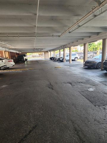 6095 W 19th Ave 205, Hialeah, FL 33012