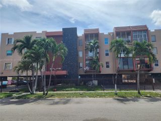 6095 W 19th Ave 205, Hialeah, FL 33012