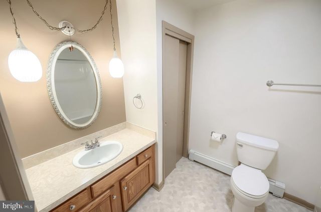 205 W 4TH ST, Dallastown, PA 17313