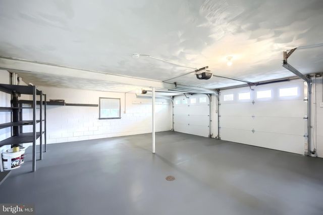 205 W 4TH ST, Dallastown, PA 17313