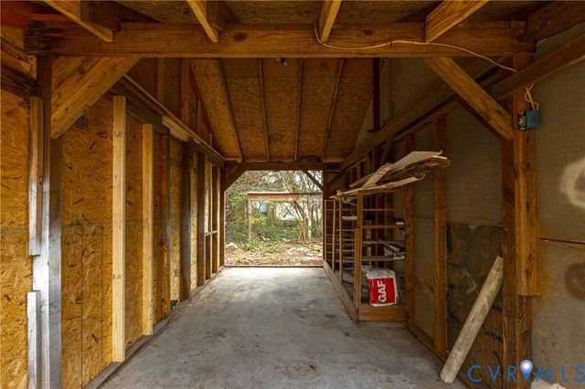 25717 Simmons Ave, Dinwiddie, VA 23803