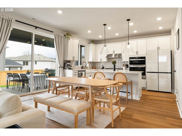 17305 Nw ANTONIO St, Portland, OR 97229