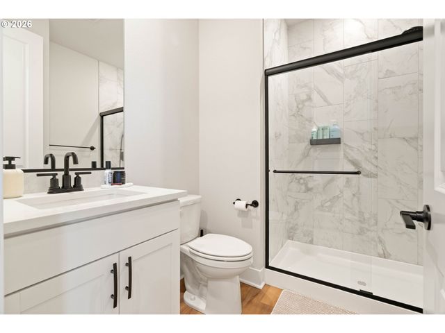 17305 Nw ANTONIO St, Portland, OR 97229