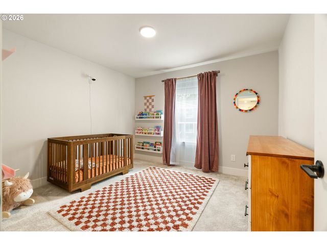 17305 Nw ANTONIO St, Portland, OR 97229