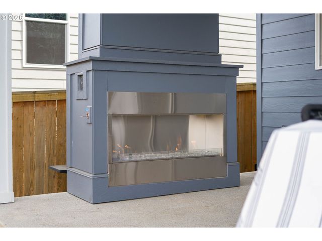 17305 Nw ANTONIO St, Portland, OR 97229