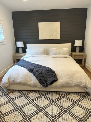 611 Avenue C, Redondo Beach, CA 90277