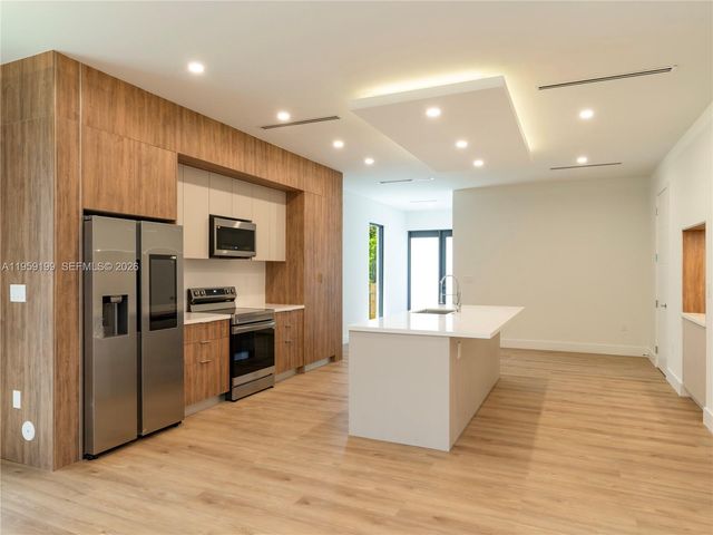 847 SW 29th St, Fort Lauderdale, FL 33315
