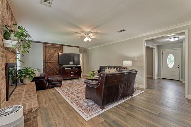 6515 Glenhill Drive, Spring, TX 77389
