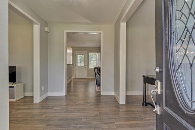 6515 Glenhill Drive, Spring, TX 77389
