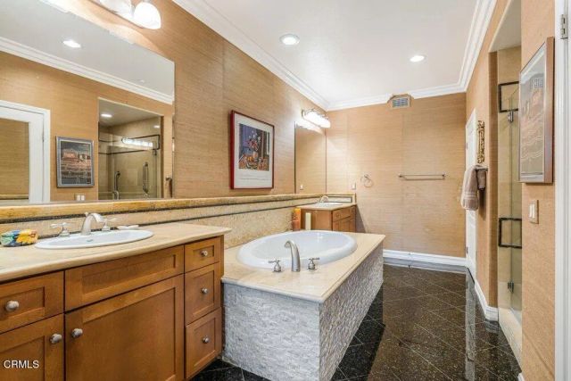 1502 Seabridge Lane, Oxnard, CA 93035