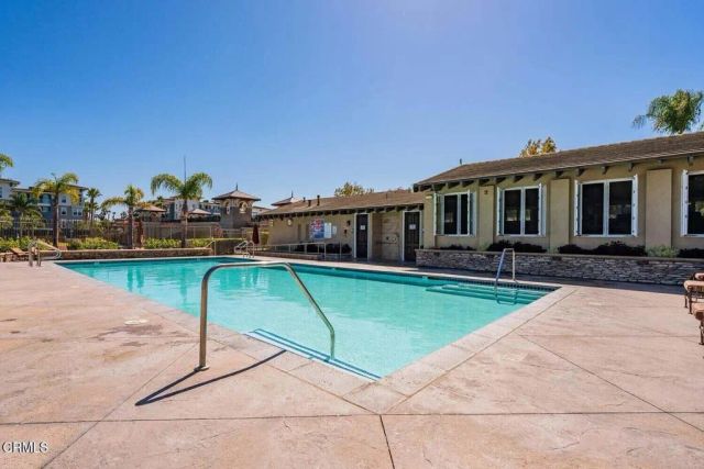 1502 Seabridge Lane, Oxnard, CA 93035