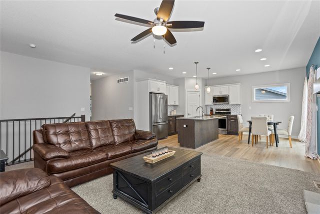 1105 Hunter Court, Adel, IA 50003