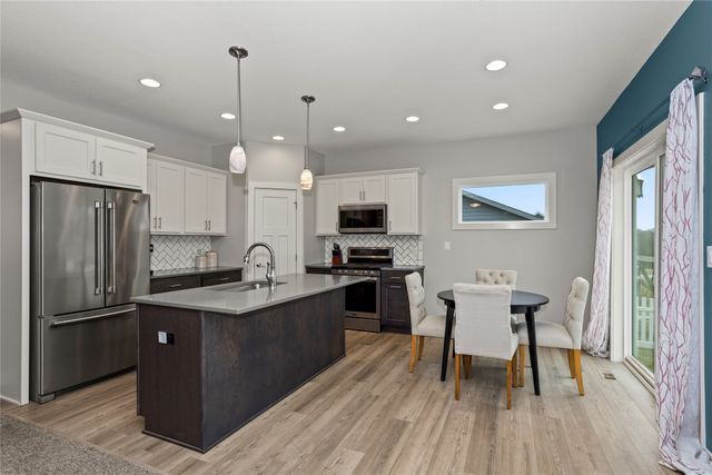 1105 Hunter Court, Adel, IA 50003