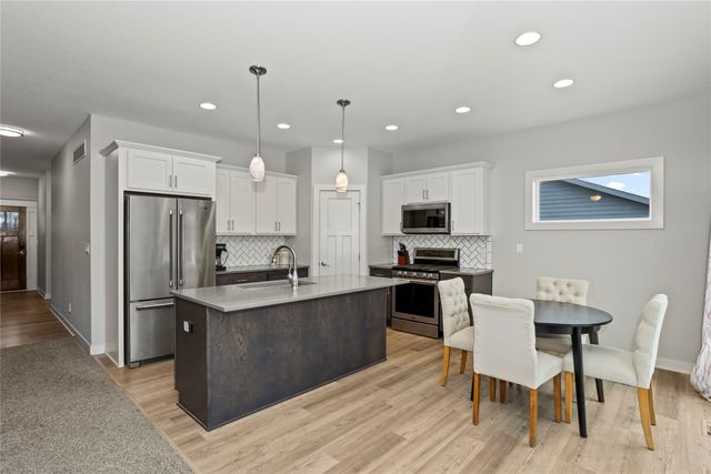 1105 Hunter Court, Adel, IA 50003