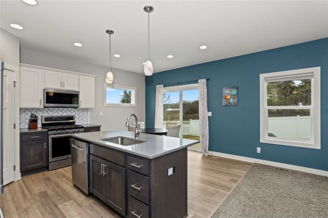 1105 Hunter Court, Adel, IA 50003