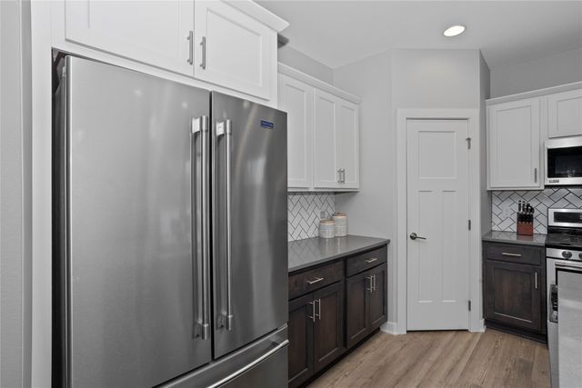 1105 Hunter Court, Adel, IA 50003