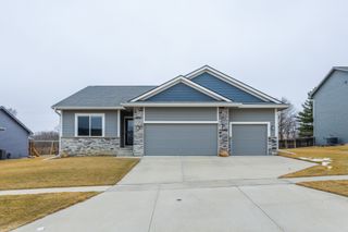 1105 Hunter Court, Adel, IA 50003