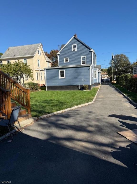 38 Orchard St, Bloomfield Twp., NJ 07003 — photo 4