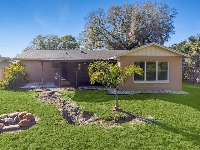 111 PINEAPPLE COURT, Longwood, FL 32750