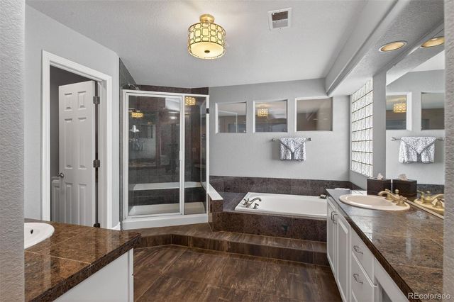 10060 Matthew Lane, Highlands Ranch, CO 80130